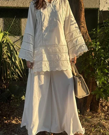 White Chikankari Embroidered Lawn 2 Piece Suit